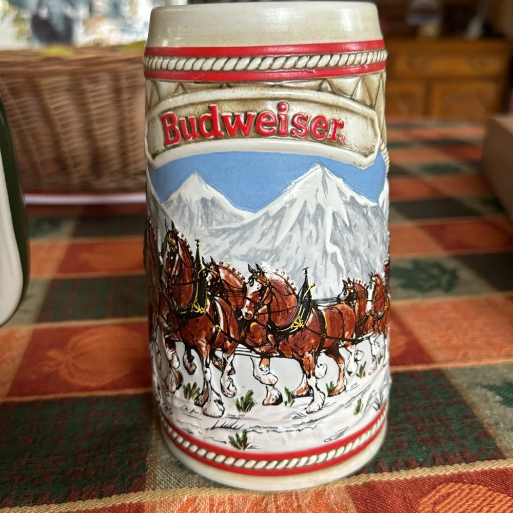 Budweiser Clydesdale holiday beer steins - VINTAGE - set of 2 - 1988 and 1989